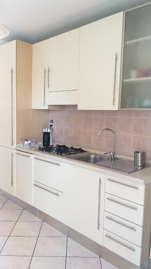 Fiori E Farfalle Apartment カプラローラ エクステリア 写真